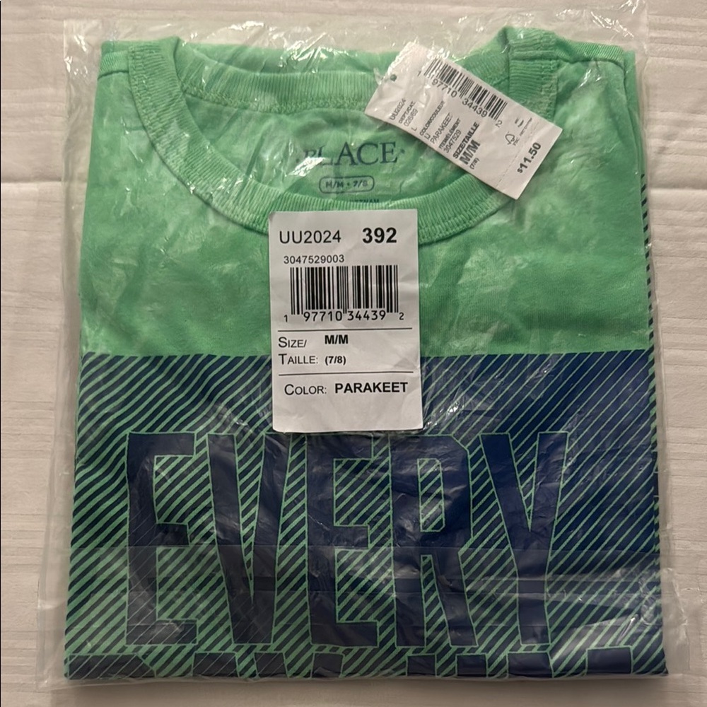 Place Parakeet Green Graphic Tee